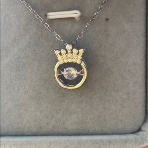 Crown necklace